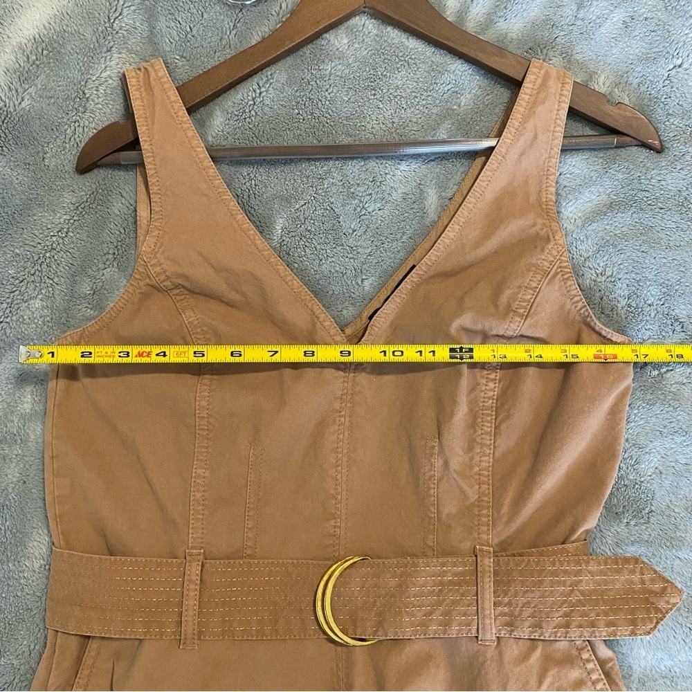 Canvas V-Neck Dress | Banana Republic. Size 8 - Picture 5 of 7